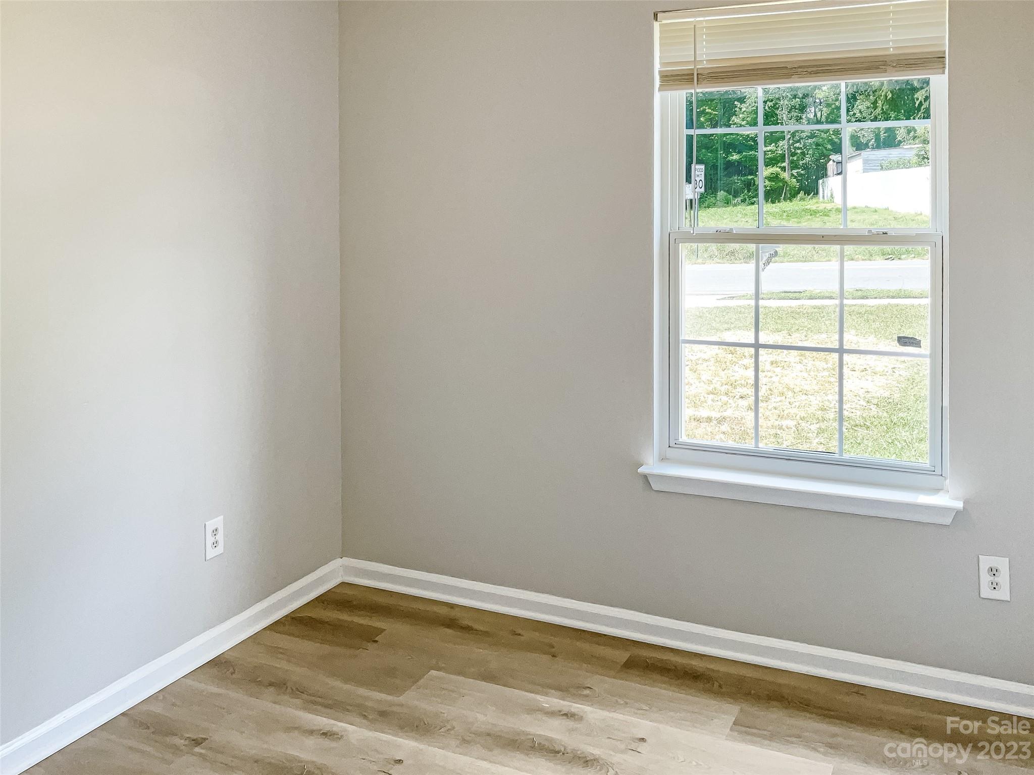 1829 Slater Road Charlotte, NC 28216 - Photo 14 of 20 Gallery Image 14