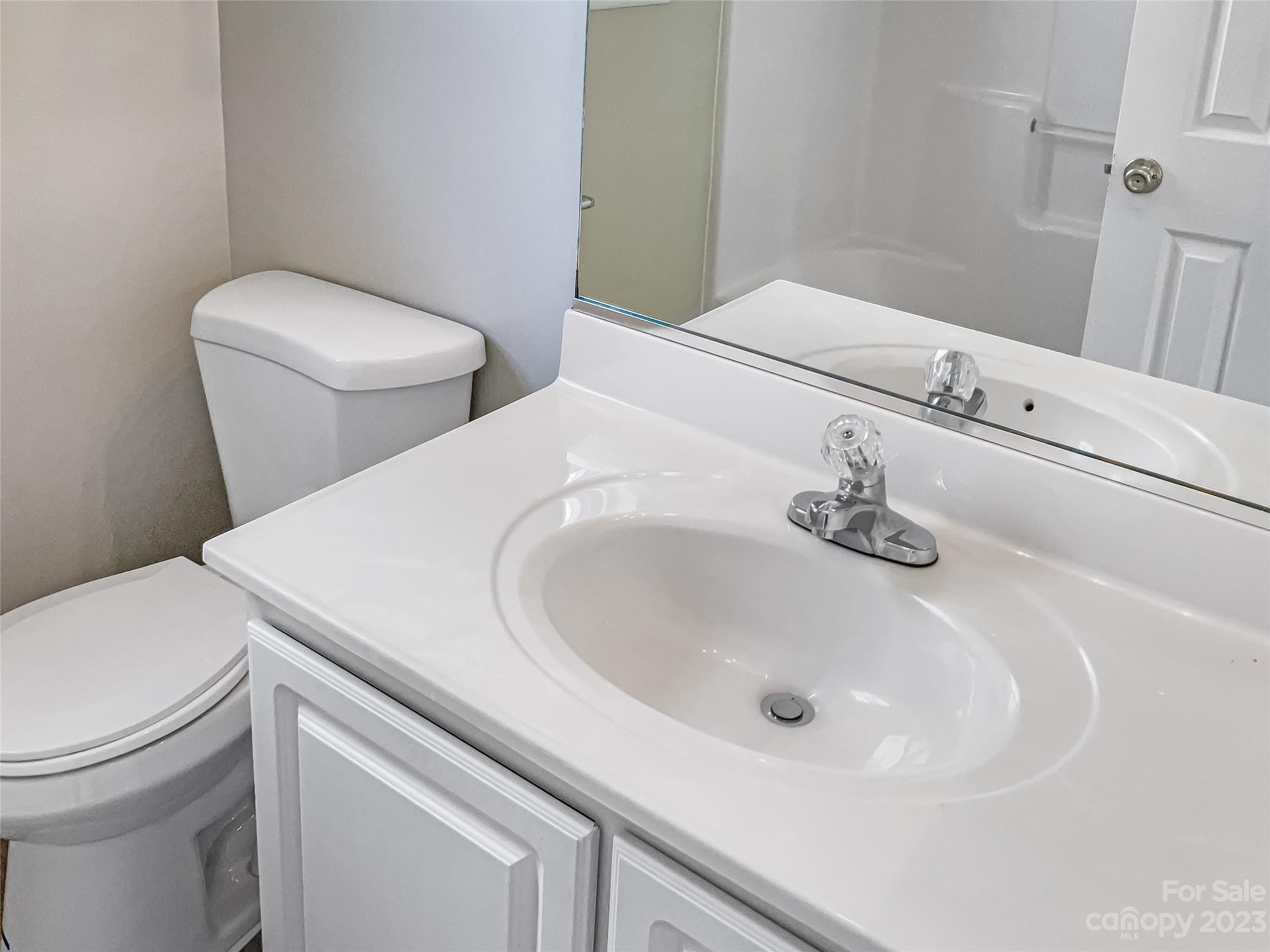 1829 Slater Road Charlotte, NC 28216 - Photo 17 of 20 Gallery Image 17