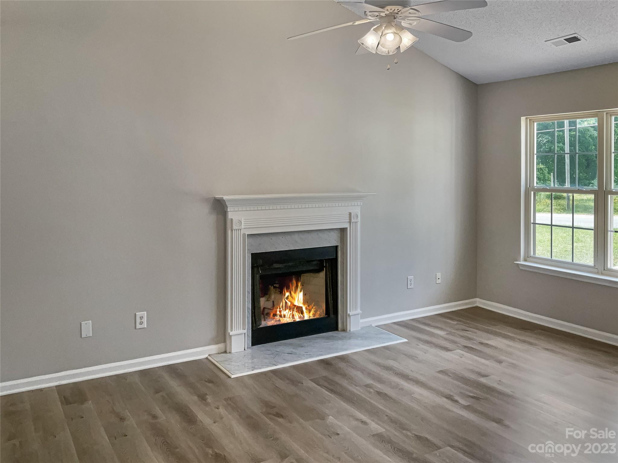 1829 Slater Road Charlotte, NC 28216 - Photo 6 of 20 Gallery Image 6