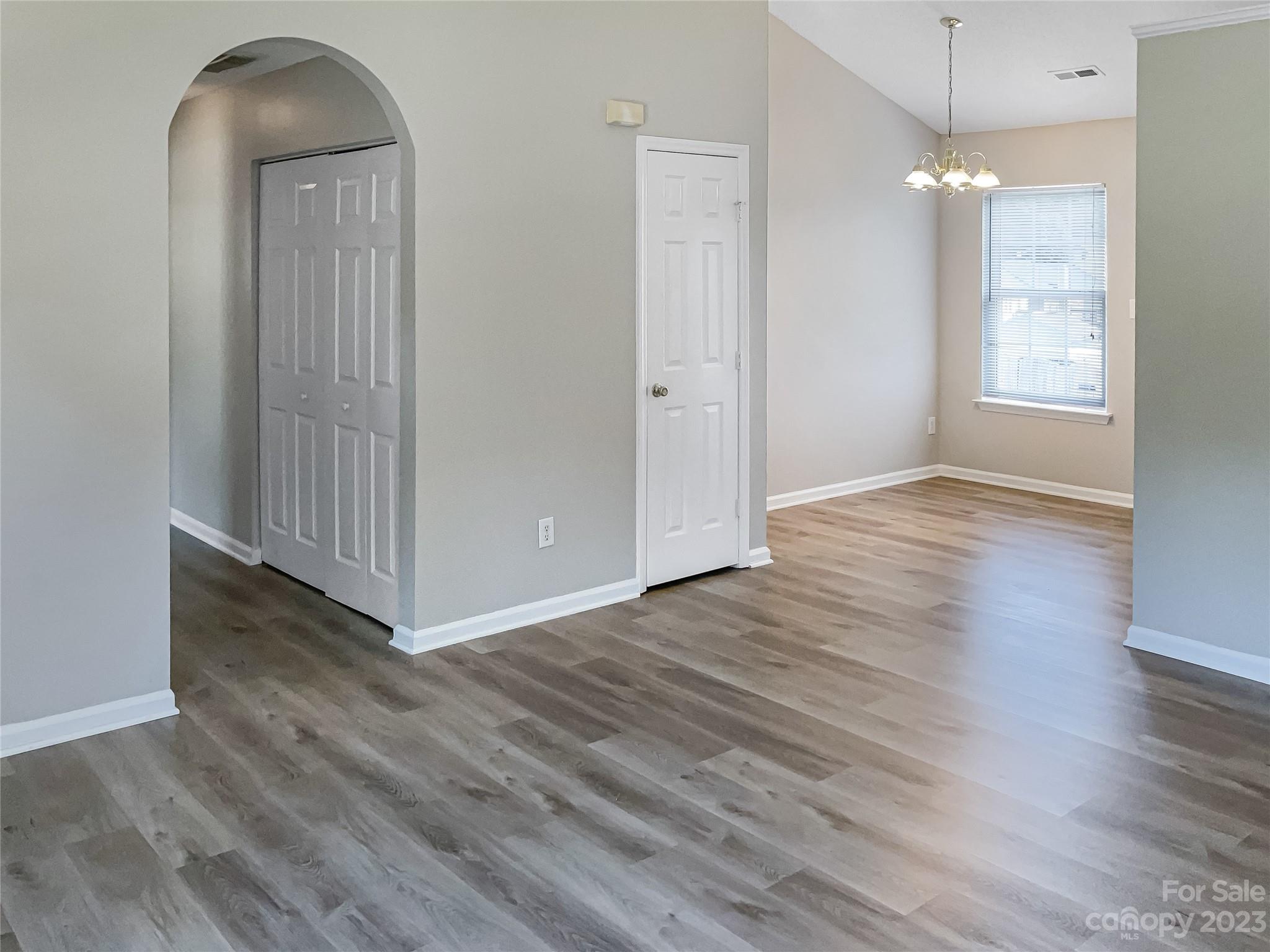 1829 Slater Road Charlotte, NC 28216 - Photo 8 of 20 Gallery Image 8