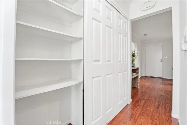 $429,000 | 545 Chestnut Avenue, Unit 207, Long Beach, CA 90802