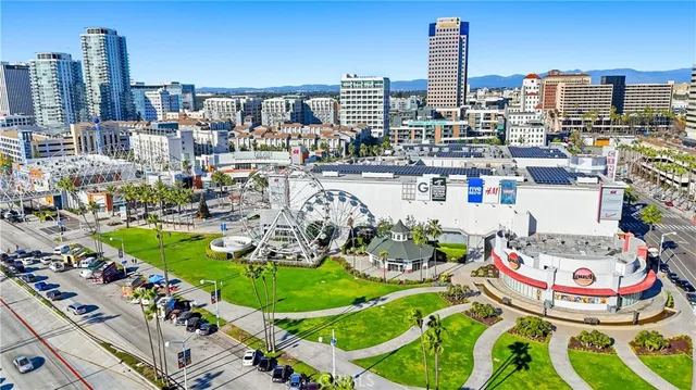 $429,000 | 545 Chestnut Avenue, Unit 207, Long Beach, CA 90802