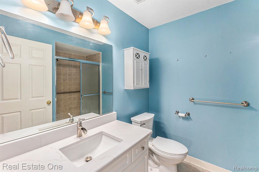 3705 Oakmonte Boulevard, Unit 9 Rochester, MI 48306 - Photo 22 of 31 Gallery Image 22