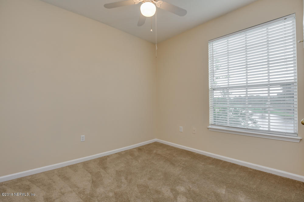 10550 Baymeadows Road, Unit 423 Jacksonville, FL 32256 - Photo 12 of 19 10550 Baymeadows Road 423 (15 of 19)
