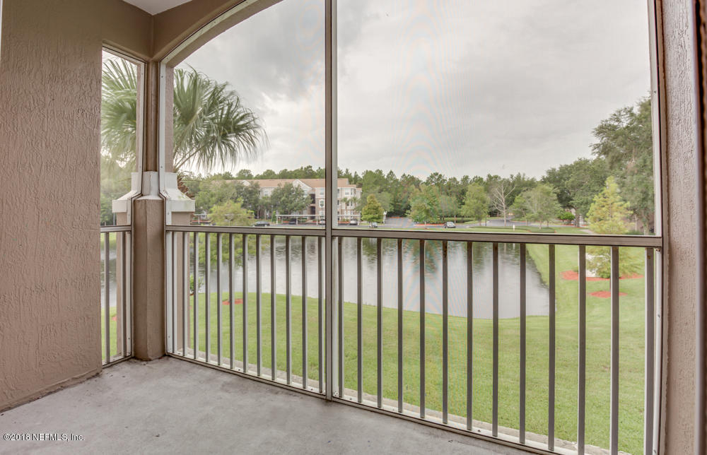 10550 Baymeadows Road, Unit 423 Jacksonville, FL 32256 - Photo 7 of 19 10550 Baymeadows Road 423 (17 of 19)