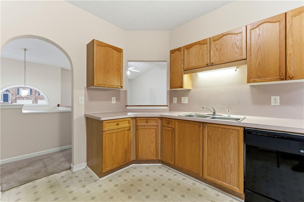 6117 Arbor Links Road Lithonia, GA 30058 - Photo 12 of 35