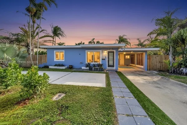 $599,000 | 2304 Southeast 13th Court, Pompano Beach, FL 33062