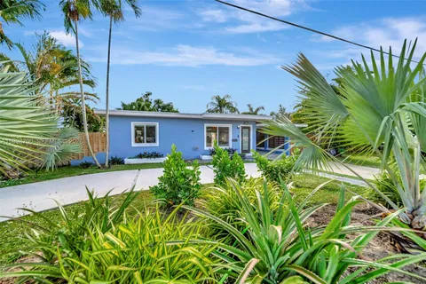 $635,000 | 2304 Southeast 13th Court, Pompano Beach, FL 33062