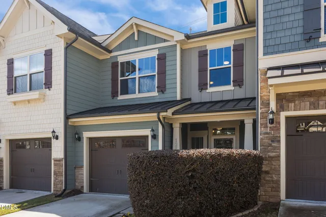 $375,000 | 12673 Gallant Place, Raleigh, NC 27614