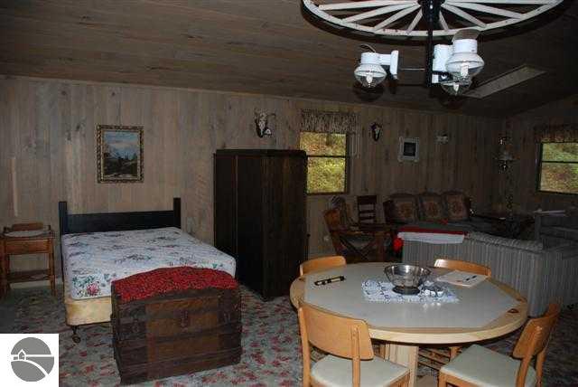10985 Hooker Road Honor, MI 49640 - Photo 11 of 23 1731429-10.JPG