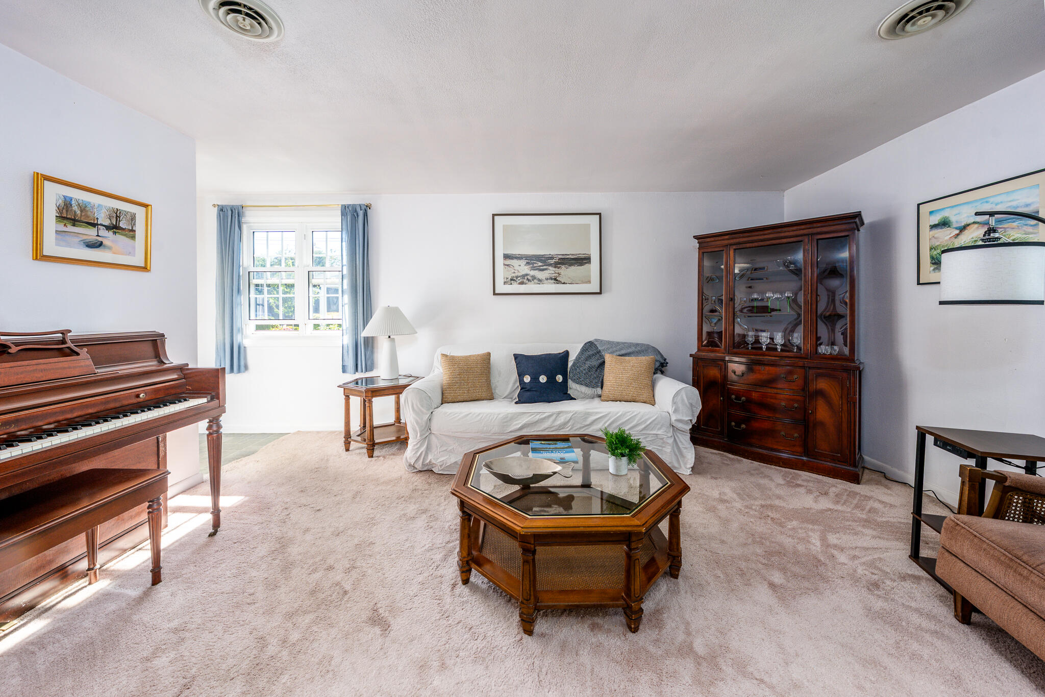 31 Katharyn Michael Road Yarmouth Port, MA 02675 - Photo 9 of 24 livroom4