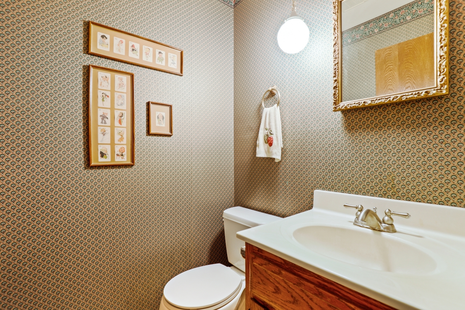 3463 Donovan Drive Crete, IL 60417 - Photo 10 of 23 a bathroom with a sink mirror vanity and toilet