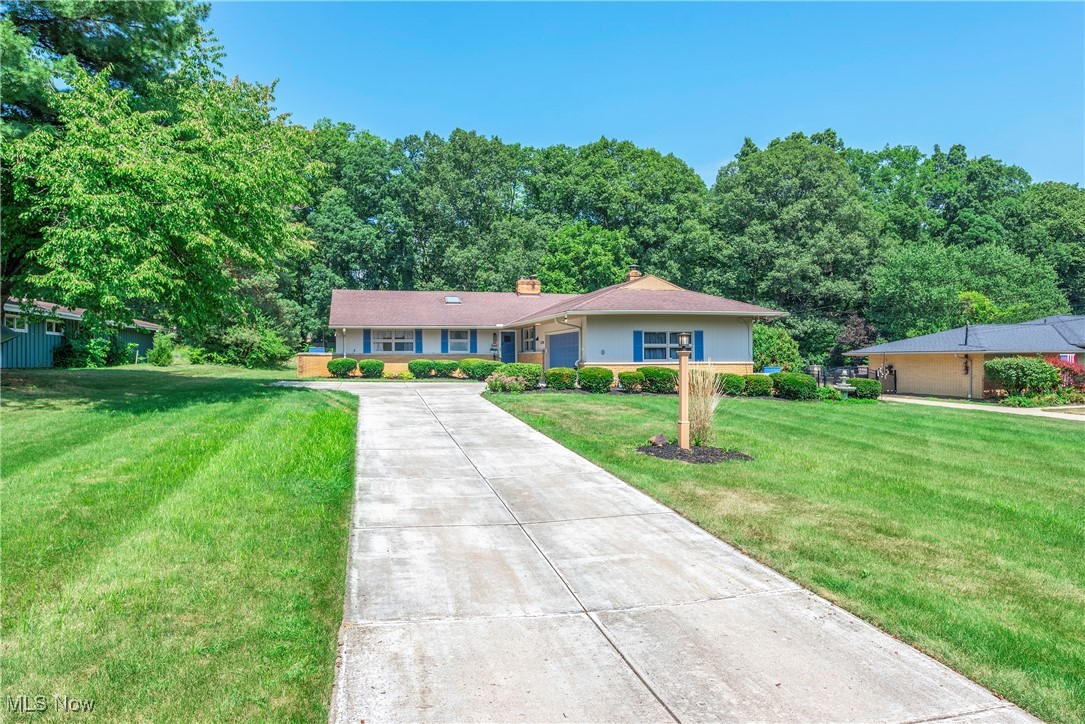 8115 Dalebrook Road Independence, OH 44131 - Photo 3 of 47 Gallery Image 3