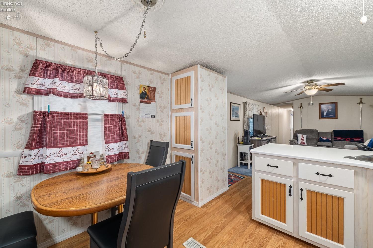 1623 Northeast Catawba Road, Unit 134 Port Clinton, OH 43452 - Photo 11 of 35 Gallery Image 11