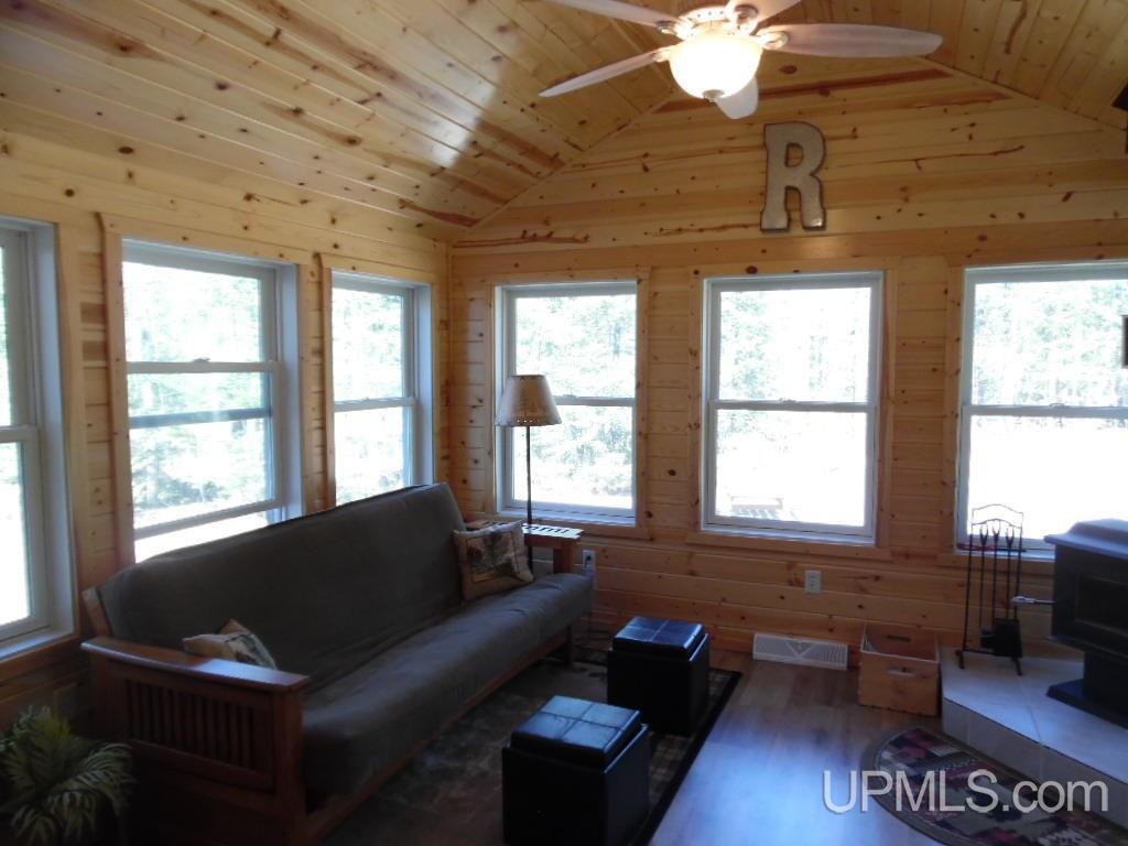 W7729 Black Sam Road Amberg, WI 54102 - Photo 4 of 35 Gallery Image 4