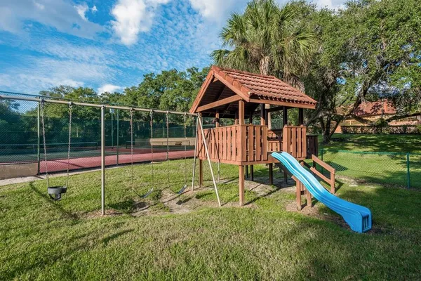 $239,900 | 2702 14th Court, Palm Harbor, FL 34684