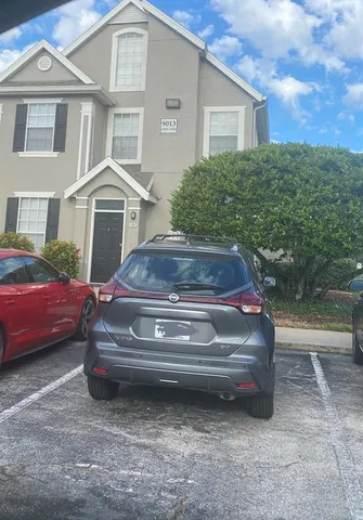 a view of backyard of house