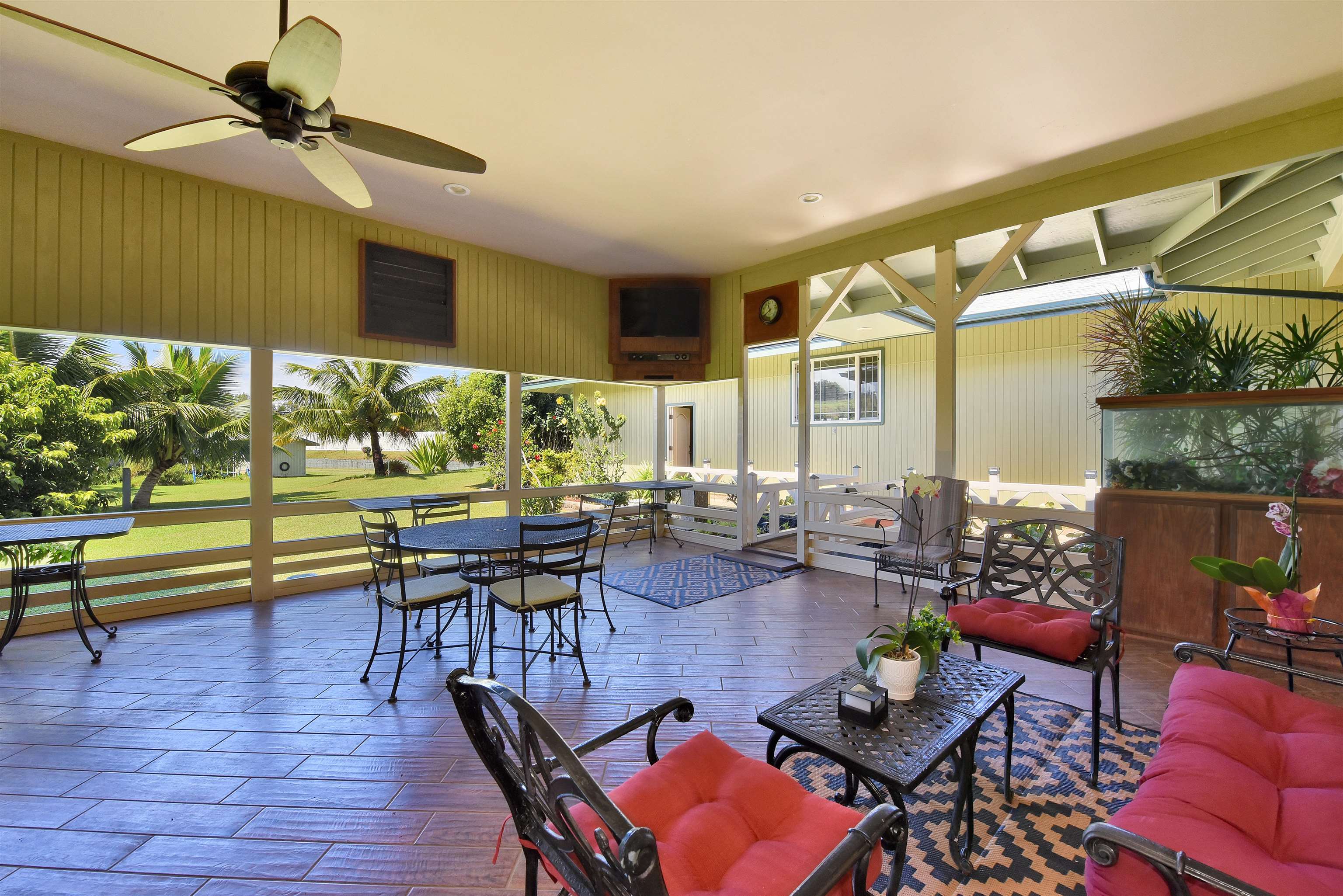 1525 Kaupakalua Road Haiku, HI 96708 - Photo 10 of 47 a outdoor space with patio the couches and a potted plant