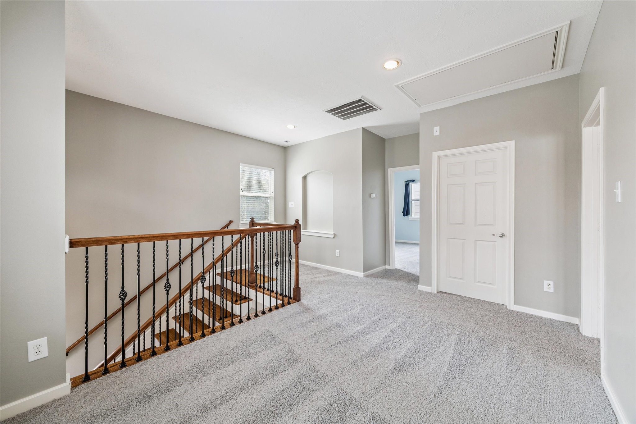 5736 Kansas Street, Unit B Houston, TX 77007 - Photo 19 of 28 a view of entryway with stairs