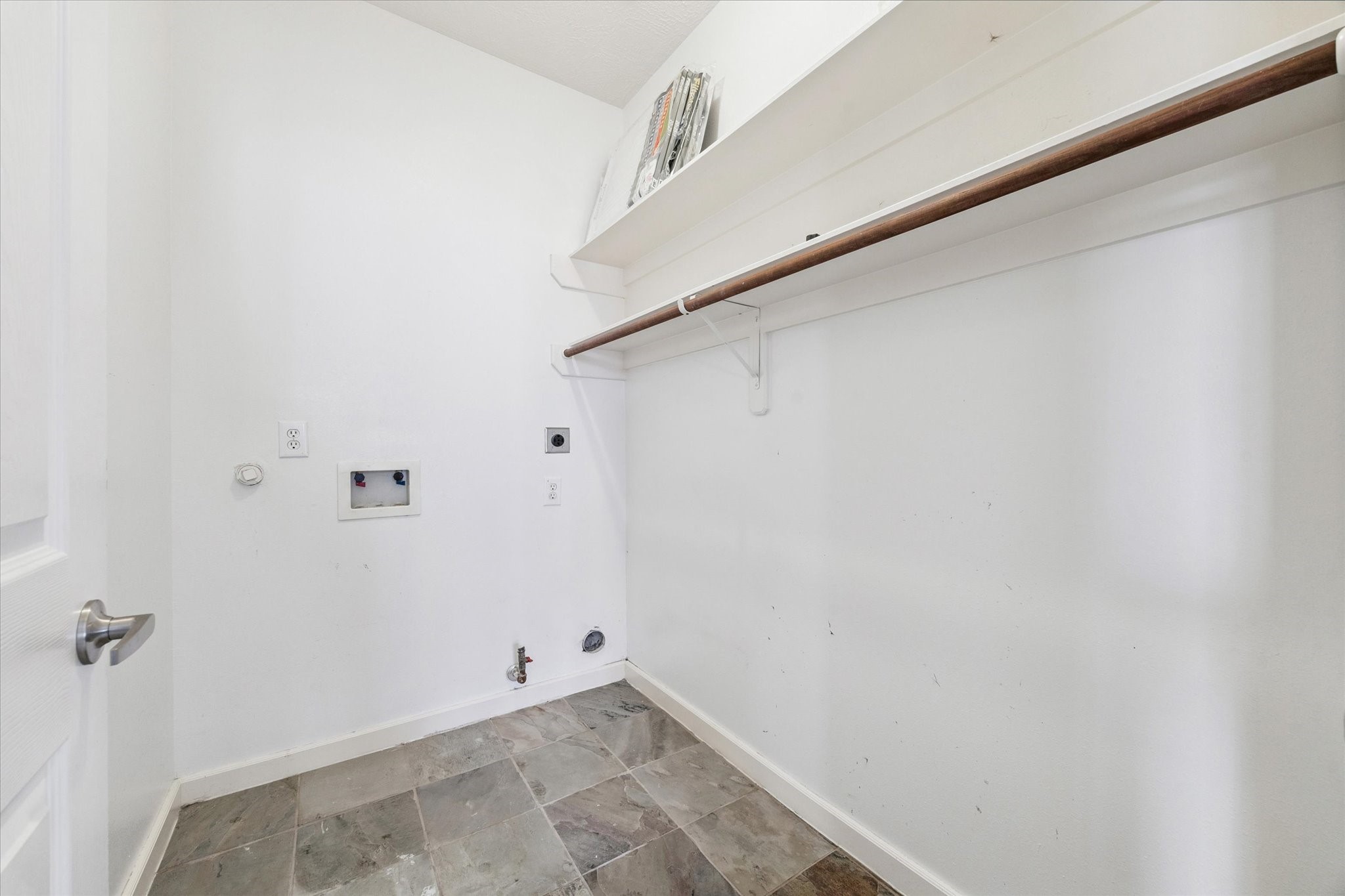 5736 Kansas Street, Unit B Houston, TX 77007 - Photo 27 of 28 a view of small space