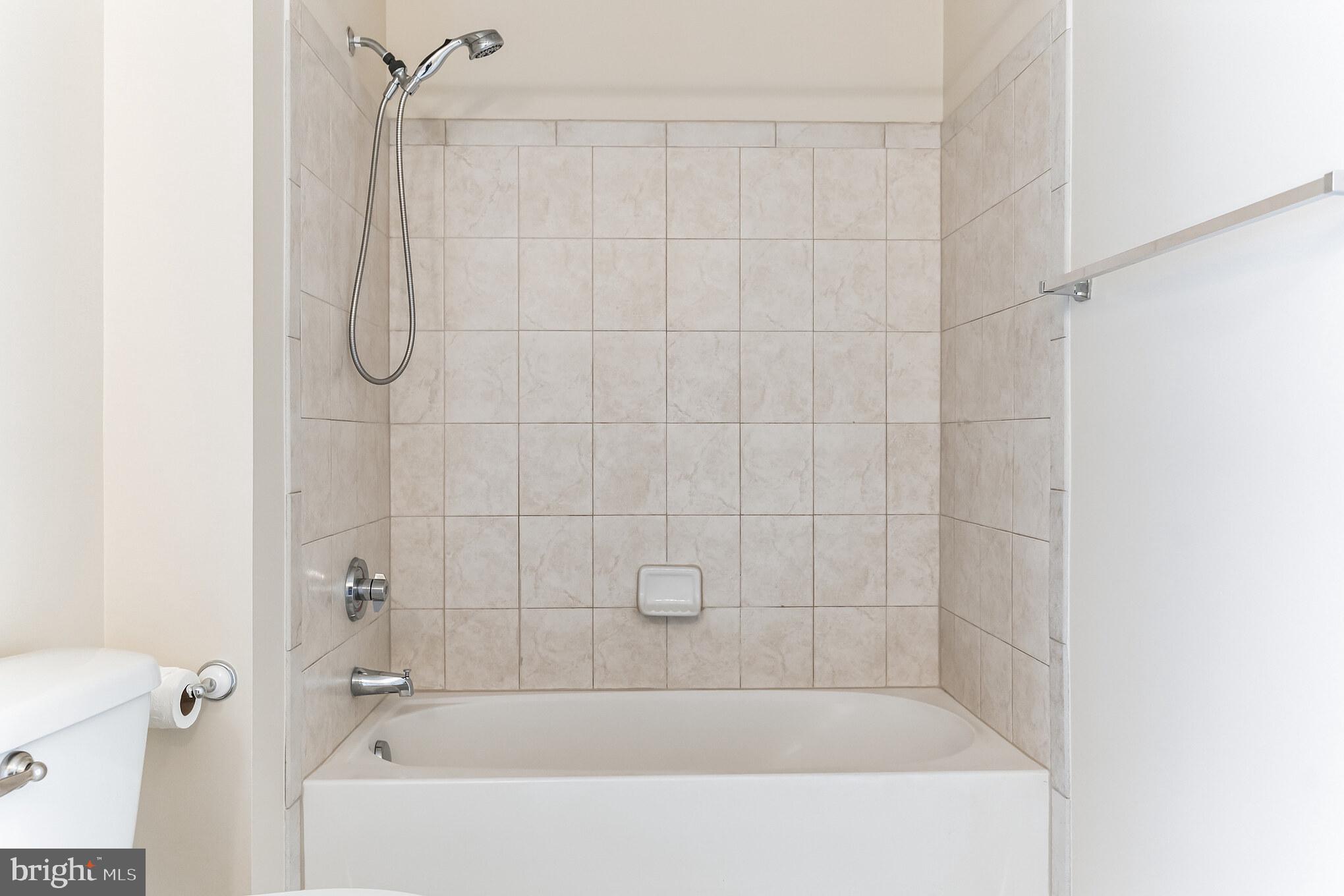 930 Wayne Avenue, Unit 1305 Silver Spring, MD 20910 - Photo 16 of 32