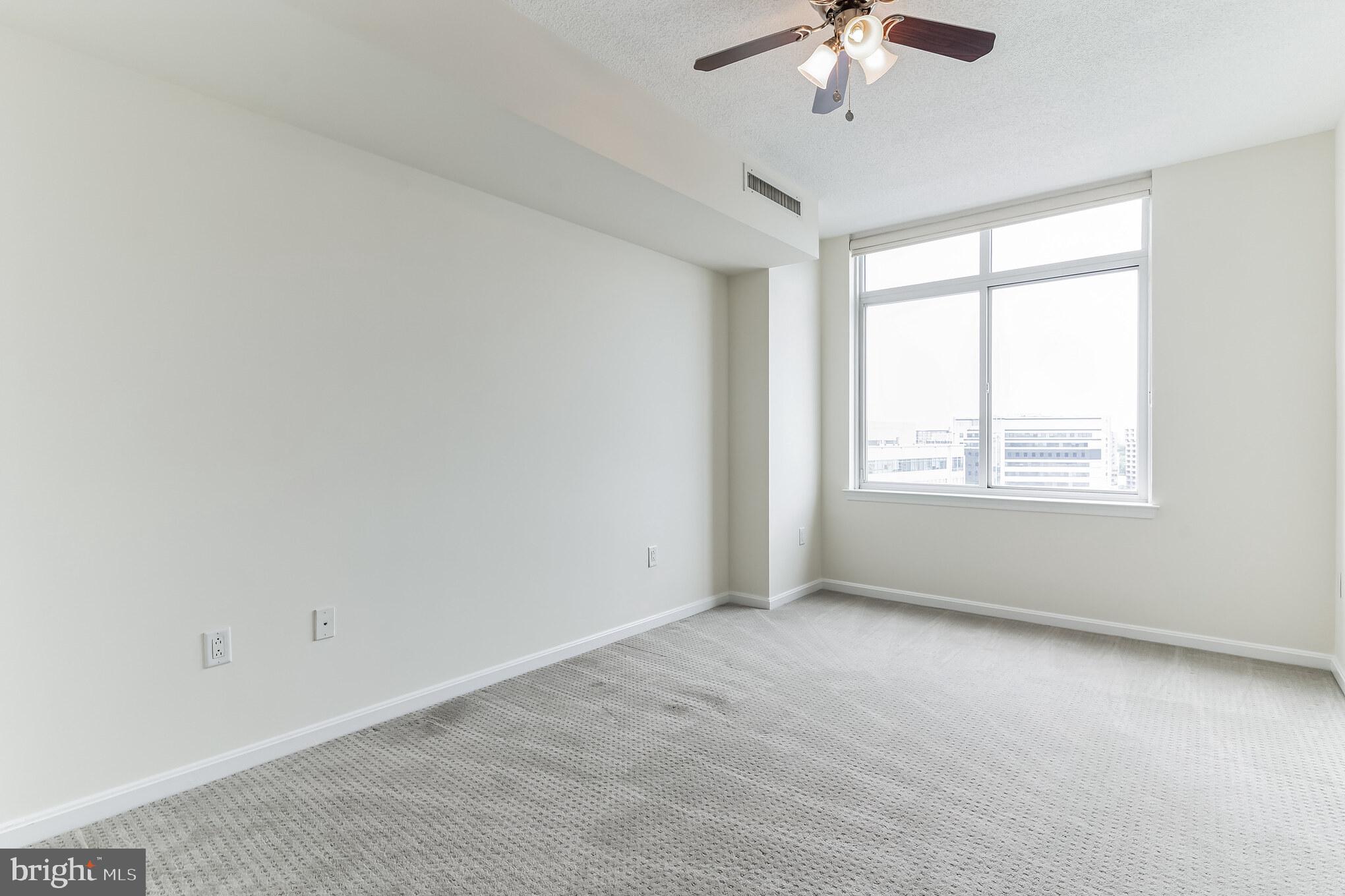 930 Wayne Avenue, Unit 1305 Silver Spring, MD 20910 - Photo 17 of 32