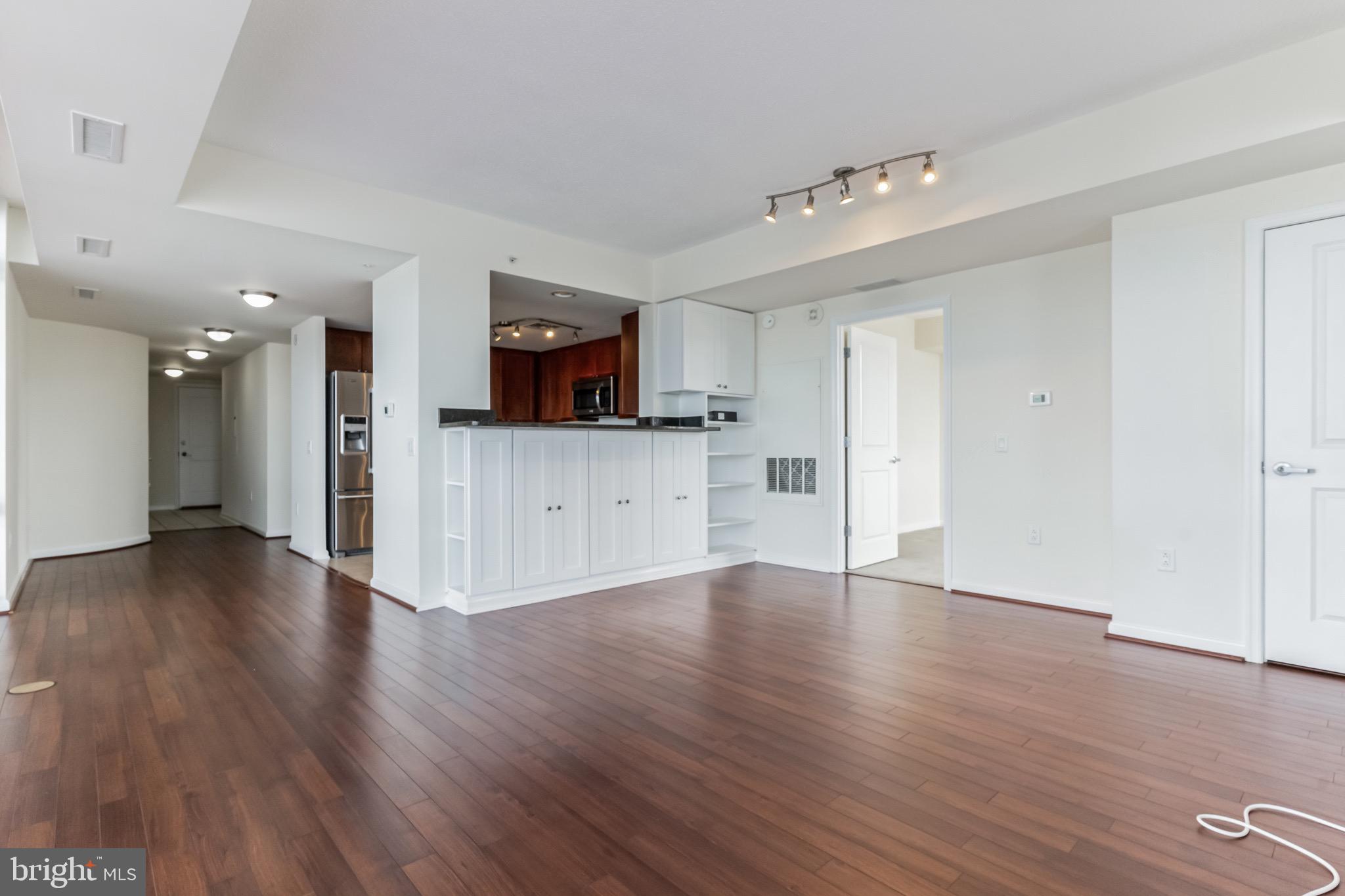 930 Wayne Avenue, Unit 1305 Silver Spring, MD 20910 - Photo 30 of 32