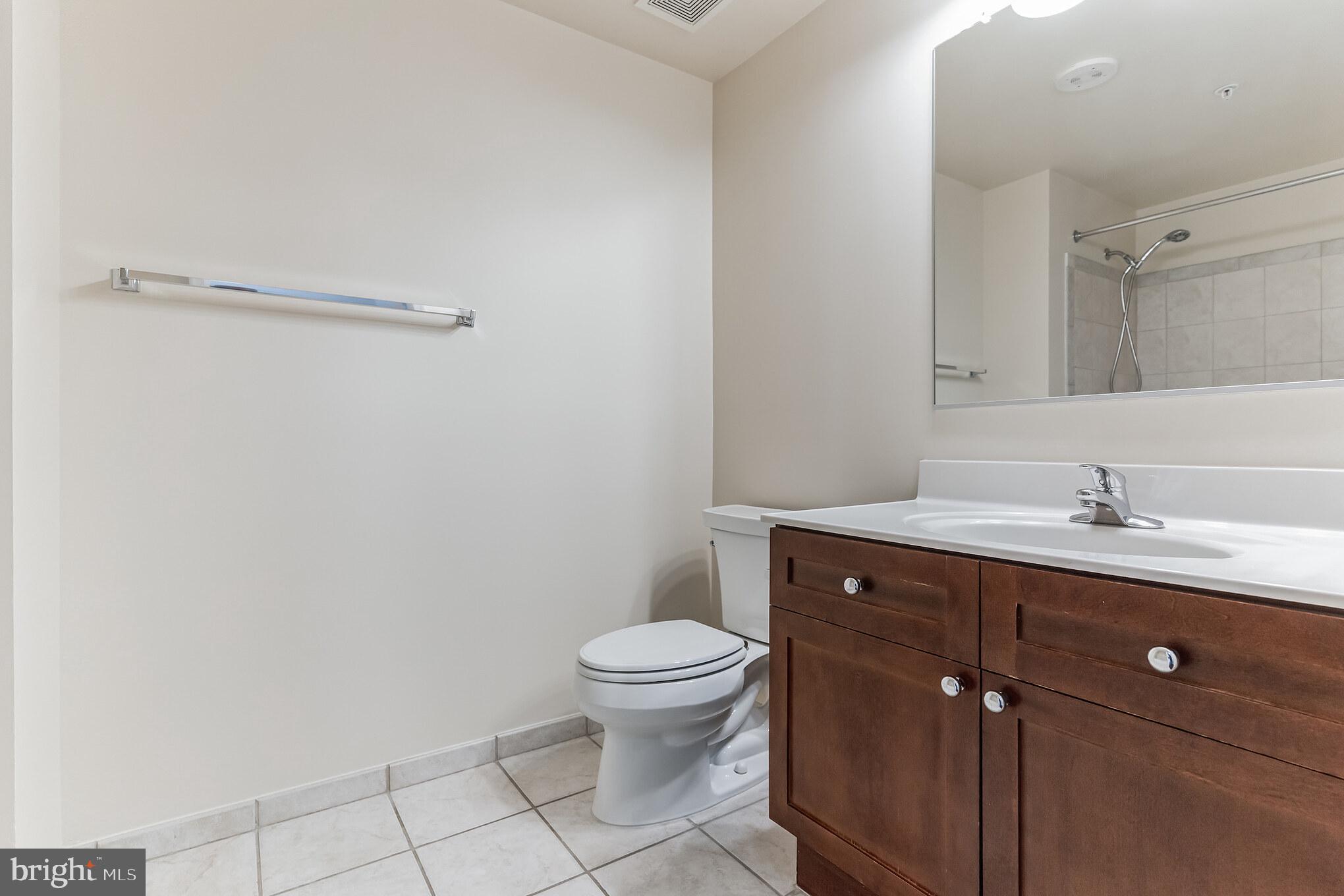 930 Wayne Avenue, Unit 1305 Silver Spring, MD 20910 - Photo 10 of 32