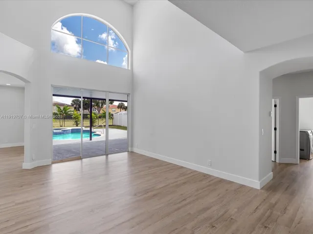 $799,000 | 6758 Lake Nona Place, Lake Worth, FL 33463