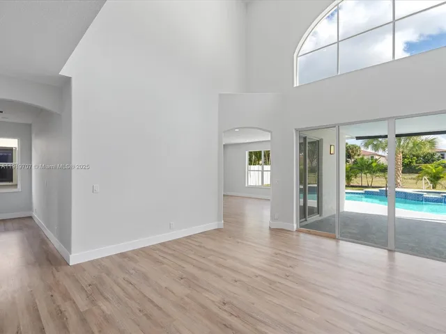 $799,000 | 6758 Lake Nona Place, Lake Worth, FL 33463