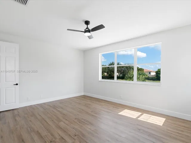 $799,000 | 6758 Lake Nona Place, Lake Worth, FL 33463