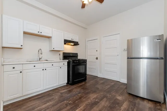 $1,950 | 29 Palmer Street, Unit 2, Salem, MA 01970