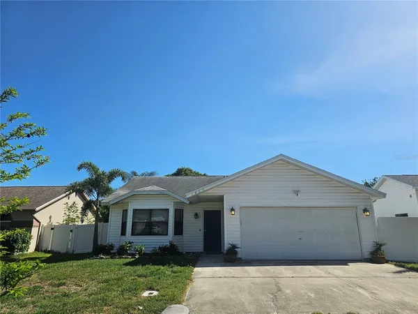 $465,000 | 1885 Feather Tree Circle, Clearwater, FL 33765