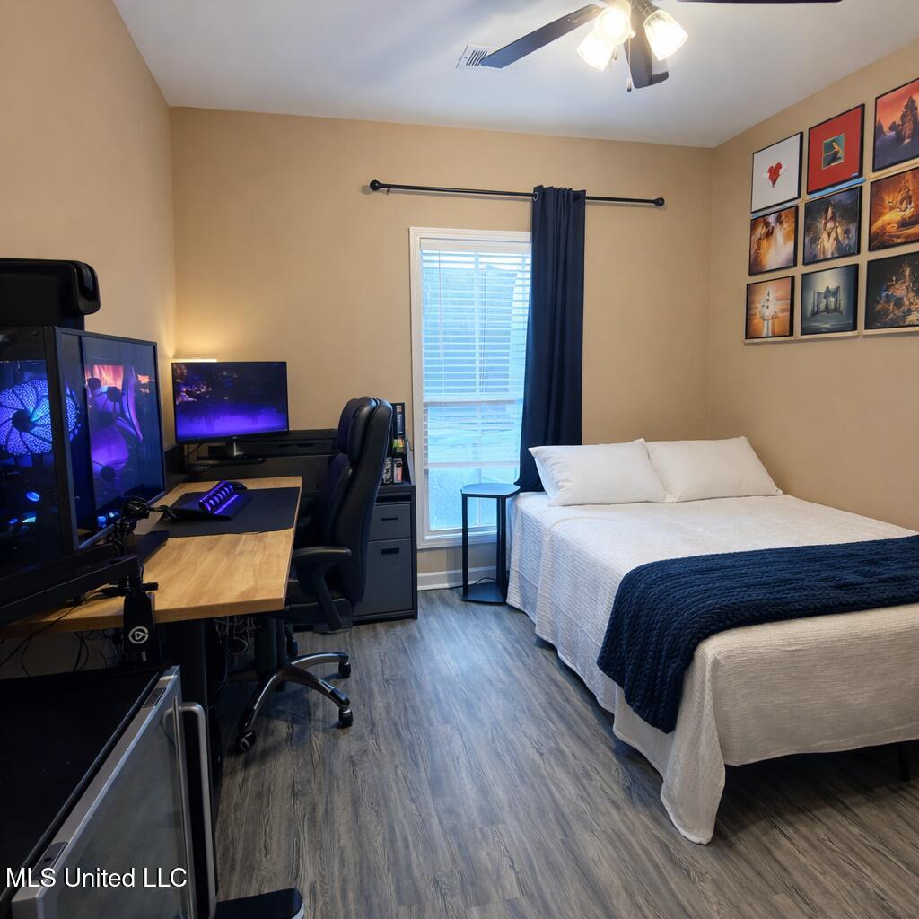 112 Serenity Lane Pearl, MS 39208 - Photo 12 of 21 Bedroom 3