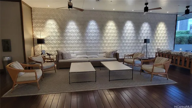 $3,400 | 888 Kapiolani Boulevard, Unit 3312, Honolulu, HI 96813