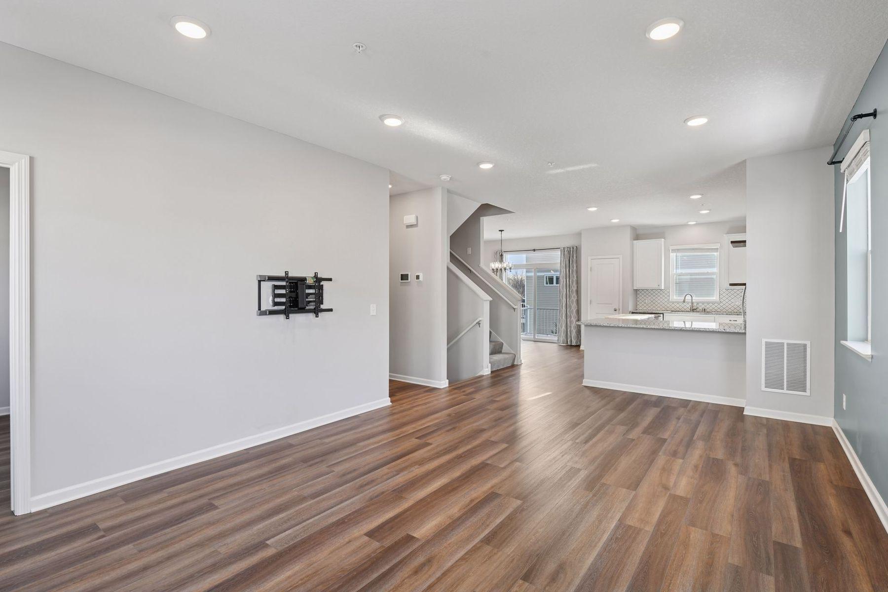 17575 96th Place North Maple Grove, MN 55311 - Photo 2 of 35