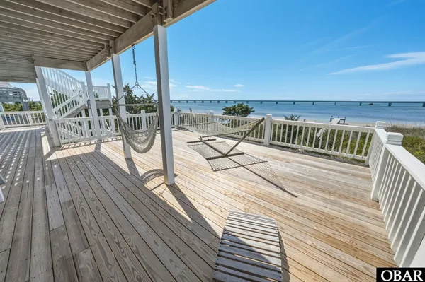$990,000 | 23024 Cross Of Honor Way, Rodanthe, NC 27968