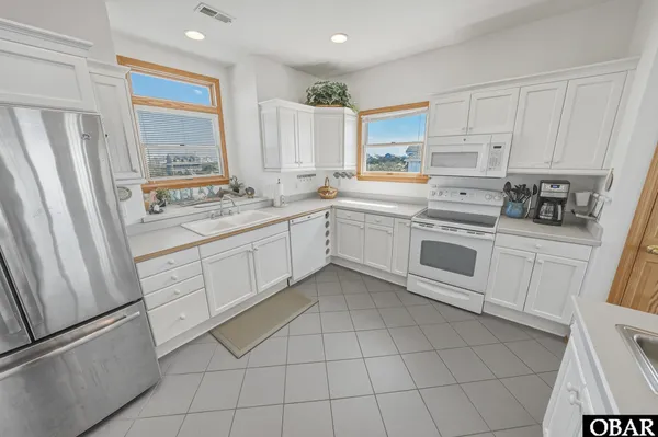 $990,000 | 23024 Cross Of Honor Way, Rodanthe, NC 27968