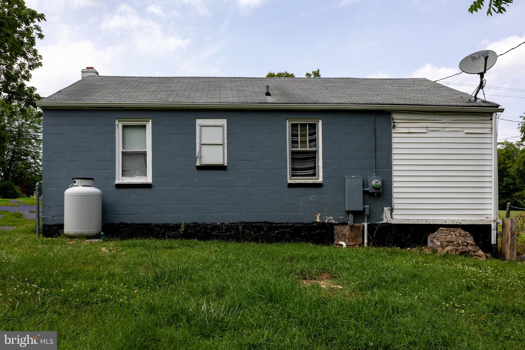 494 Chapel Road Stanley, VA 22851 - Photo 21 of 32