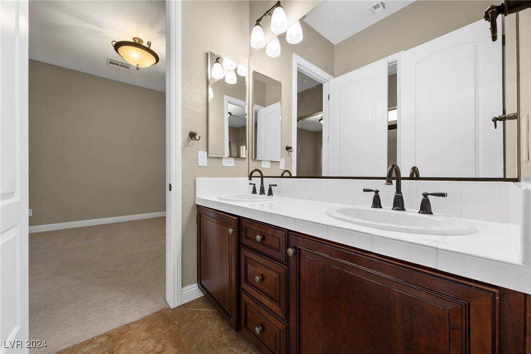 2776 Liberation Drive Henderson, NV 89044 - Photo 15 of 40