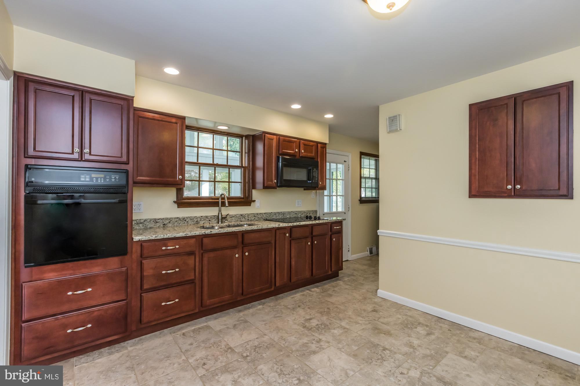 33 Devon Road Malvern, PA 19355 - Photo 11 of 23