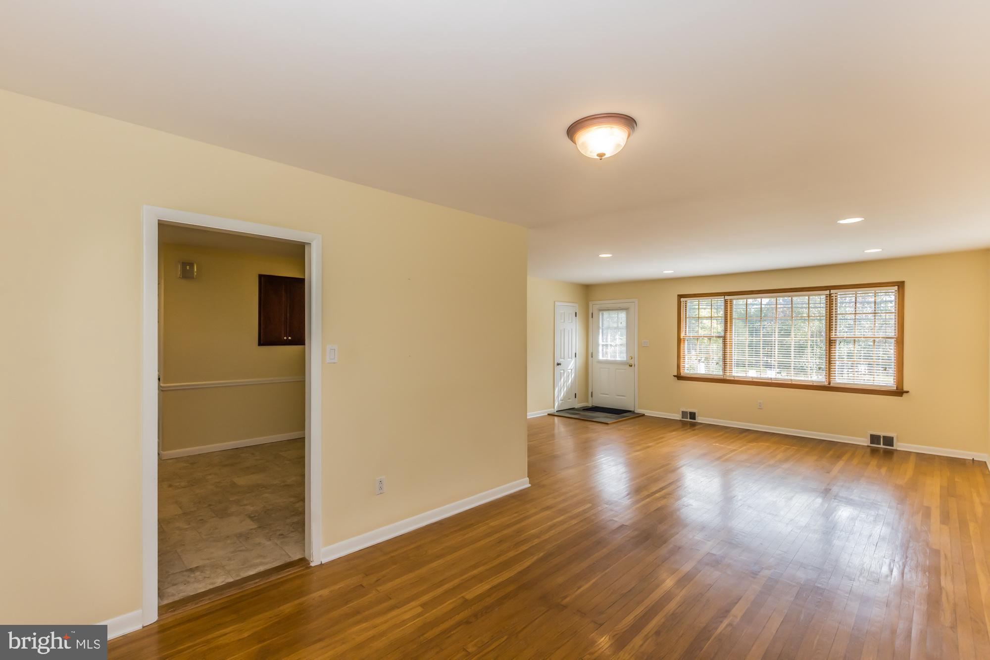 33 Devon Road Malvern, PA 19355 - Photo 8 of 23