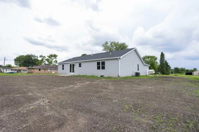 $352,500 | 855 North Matheson Avenue, Rensselaer, IN 47978