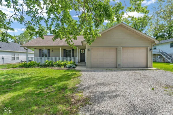 $284,999 | 567 Mill Springs, Coatesville, IN 46121