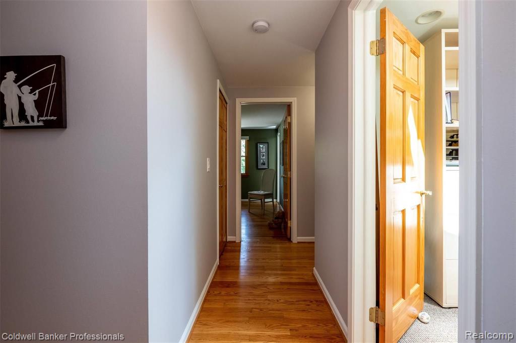 33669 York Ridge Street Farmington Hills, MI 48331 - Photo 24 of 46
