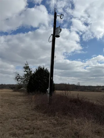 a view of a lake from a yard