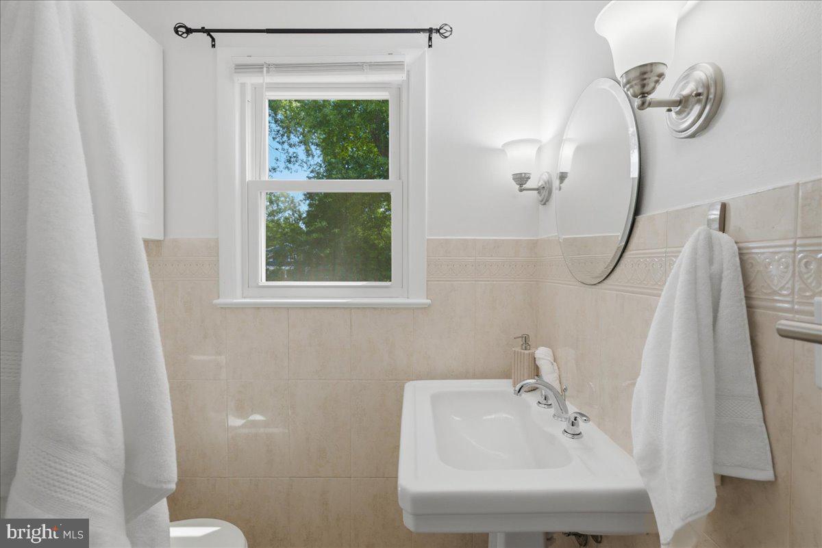 8915 Battery Road Alexandria, VA 22308 - Photo 33 of 55 Gallery Image 33