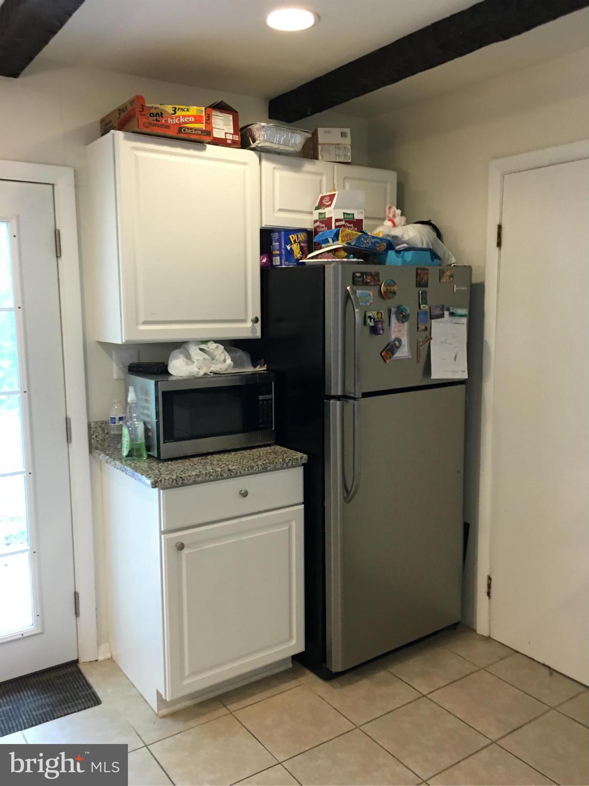 4353 Granby Road Woodbridge, VA 22193 - Photo 7 of 10 Kitchen