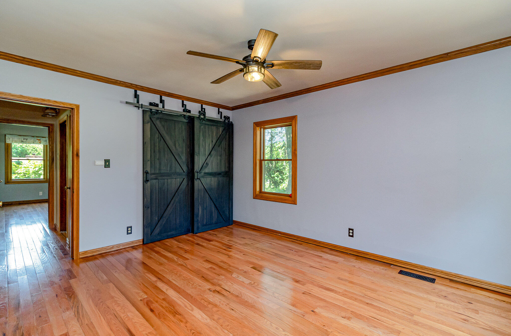 5461 West Johnson Road La Porte, IN 46350 - Photo 12 of 22 2038x1341