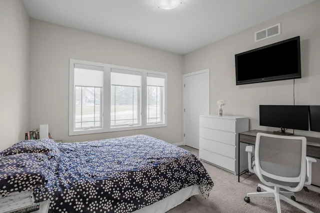 $860,000 | 46422 Cape Horn Road, Cleveland, MN 56017